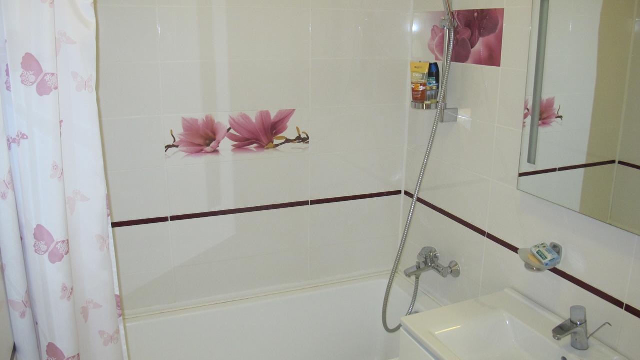 Apartment "Ostrova" ครือชานนิฟกา ภายนอก รูปภาพ